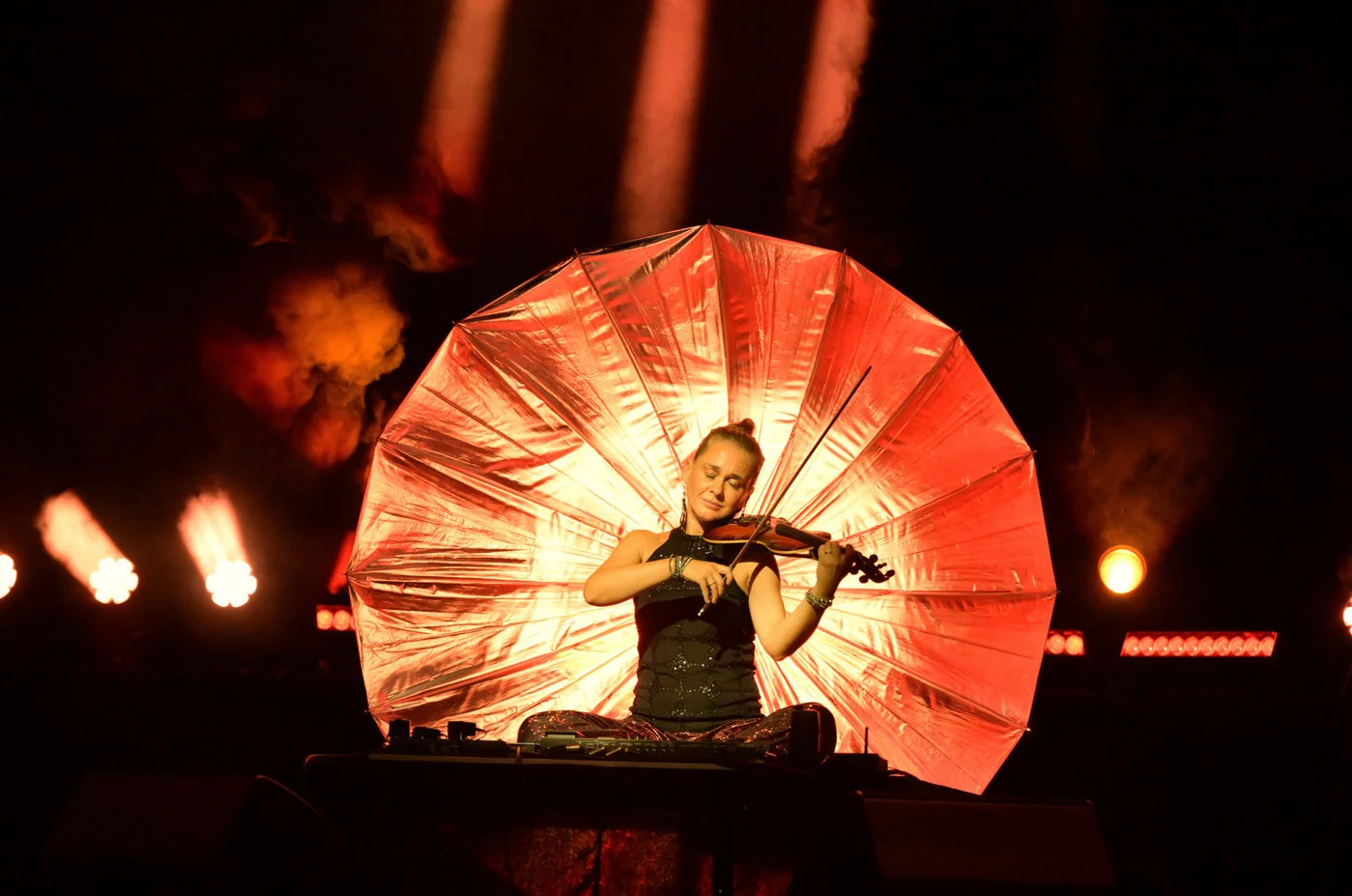 Nora Kudrjawizki · ONE VIOLIN ORCHESTRA live – Foto 22