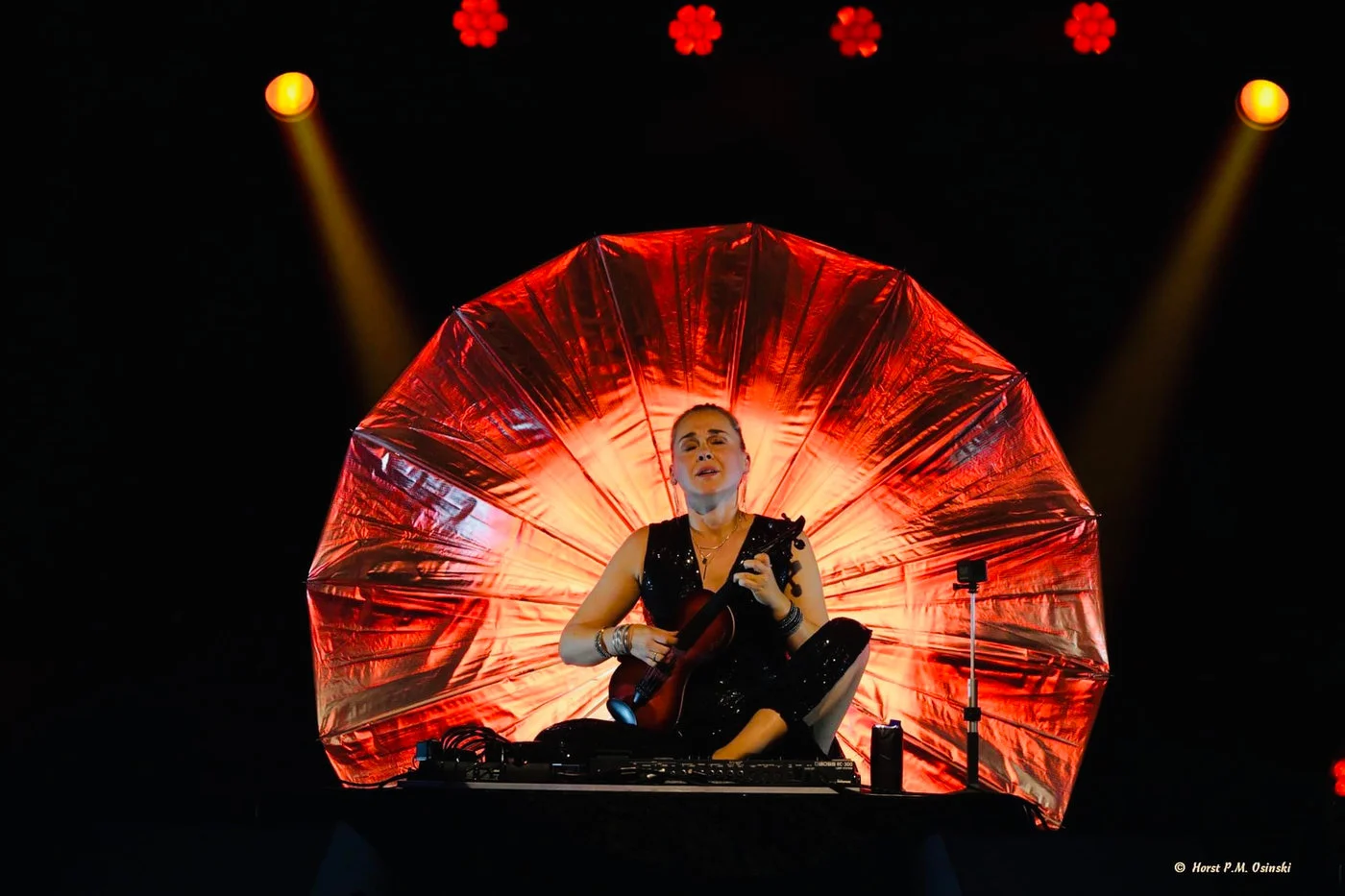 Nora Kudrjawizki · ONE VIOLIN ORCHESTRA live – Foto 25